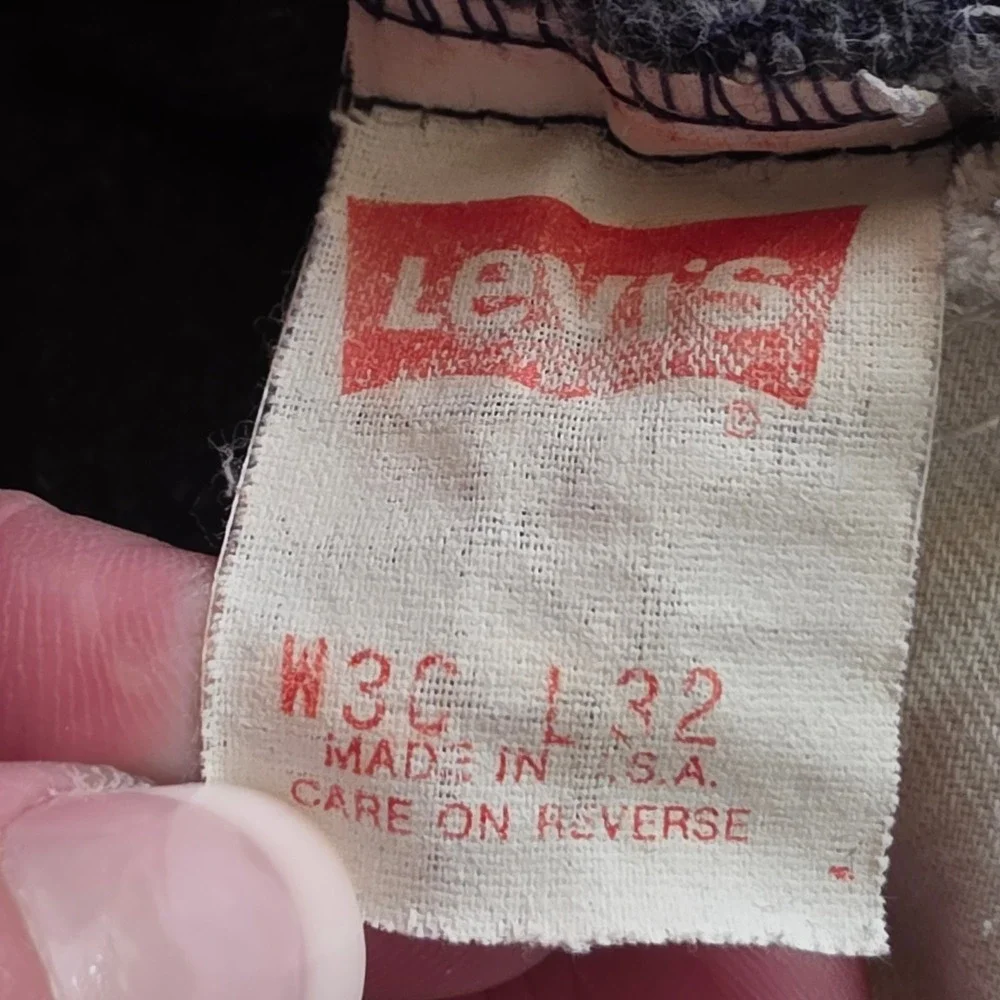 Levi's 552 Jeans Mens 36x32 Black Vintage Made in USA Relaxed Tapered Denim